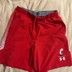 University of Cincinnati mens athletic shorts
